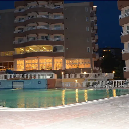 Club Scala Nuova Hotell 3*
