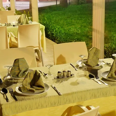 Hotell Club Scala Nuova 3*