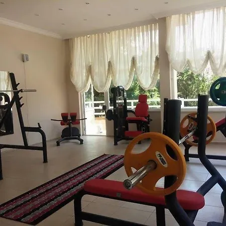 Hotell Club Scala Nuova 3*