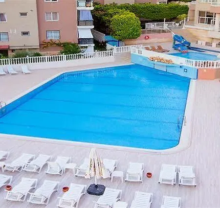 Club Scala Nuova 쿠사다시
